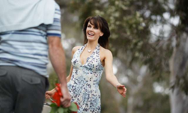 Як здивувати дівчину, пропонуючи їй побачення