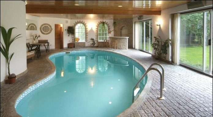 Басейн будинку: нелегкий вибір