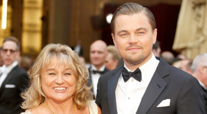 Мамині діти: 5 зірок, які вважають за краще жити під одним дахом з батьками