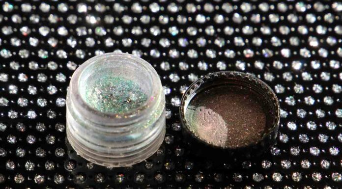 Подорожуємо свідомістю з пігментом sigil inspired tammy tanuka- “енігма”