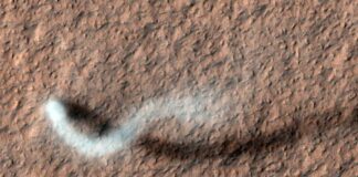 Подтверждено: На Марсе есть молнии, песчаные бури электризуют Красную планету