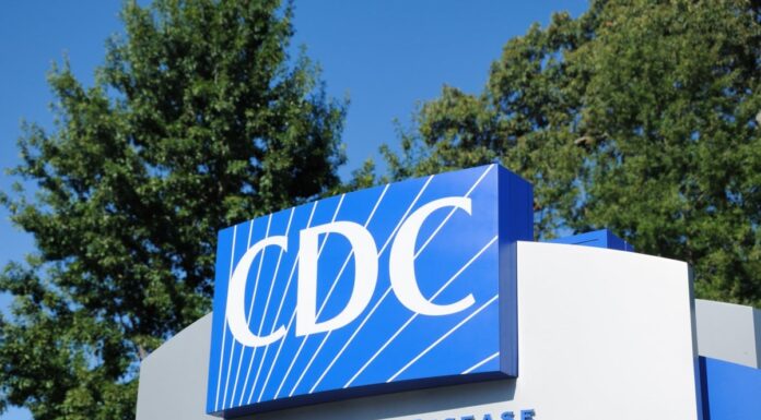CDC переглядає сторінку безпеки вакцин, підтверджуючи спростовані заяви про аутизм