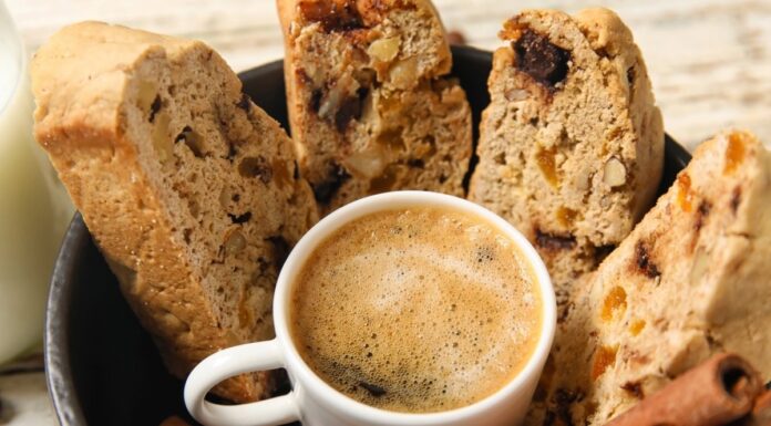 Біскотті: від корабельних пайків до солодощів