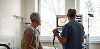 Il cancro al colon aumenta tra i giovani adulti: una crisi in crescita