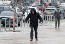 Ходьба по льоду: посібник, як не впасти цієї зими