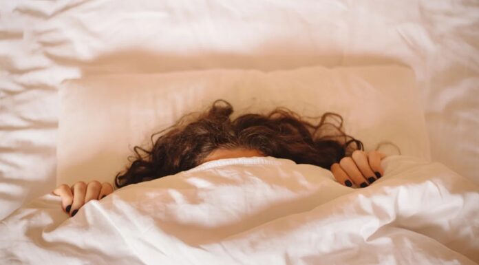 Любиш залишатися допізна? Ви можете наражати себе на ризик проблем із серцем