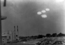 Розкриття НЛО Трампом: Наука, Політика та Пошуки Позаземного Життя