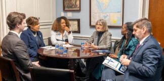 Líderes distritais exigem reforma educacional baseada em dados