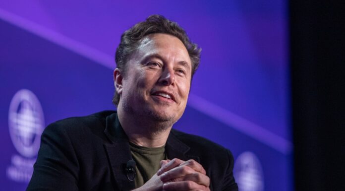 SpaceX і xAI розглядають можливість злиття: крок до орбітального ШІ?