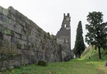 Ancient Siege Marks in Pompeii May Reveal a Lost Roman “Machine Gun”