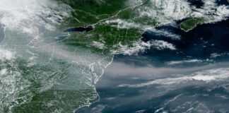As cidades dos EUA agora têm a pior classificação em qualidade do ar devido à fumaça dos incêndios florestais