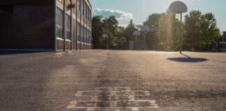 The War on Recess and the Screen Time Trap